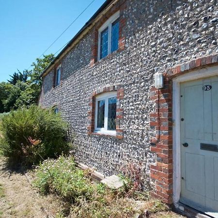 Wish Cottage Ratton Exterior foto
