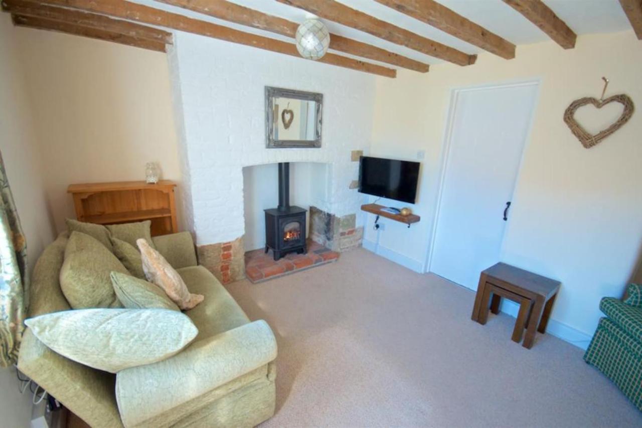 Wish Cottage Ratton Exterior foto